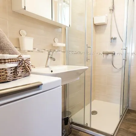 Pergola-apartment Toni Apartament *