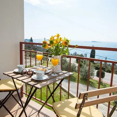 Апартаменты Pergola-apartment Toni